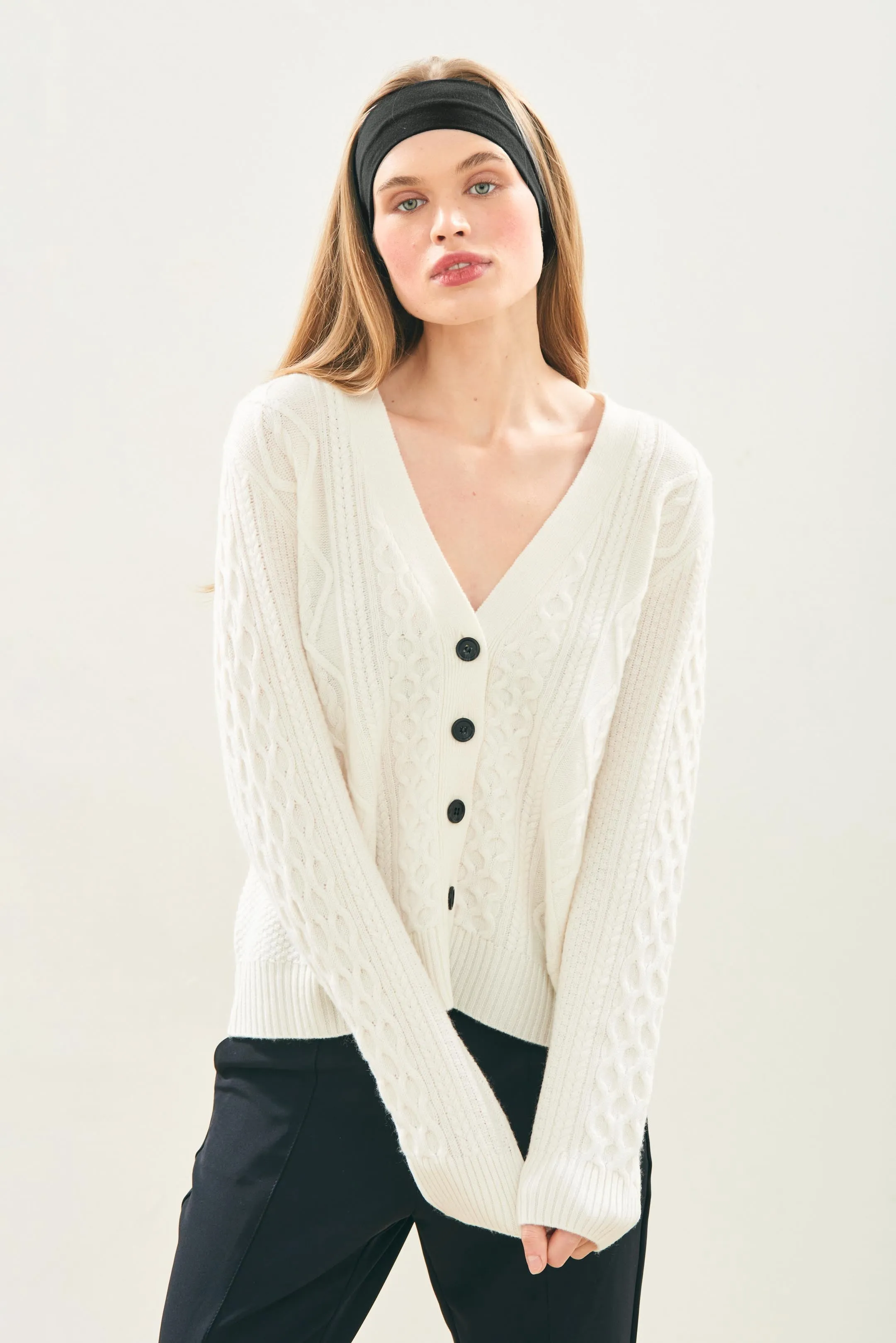 Cashmere Wool Aran Cardigan in Cream