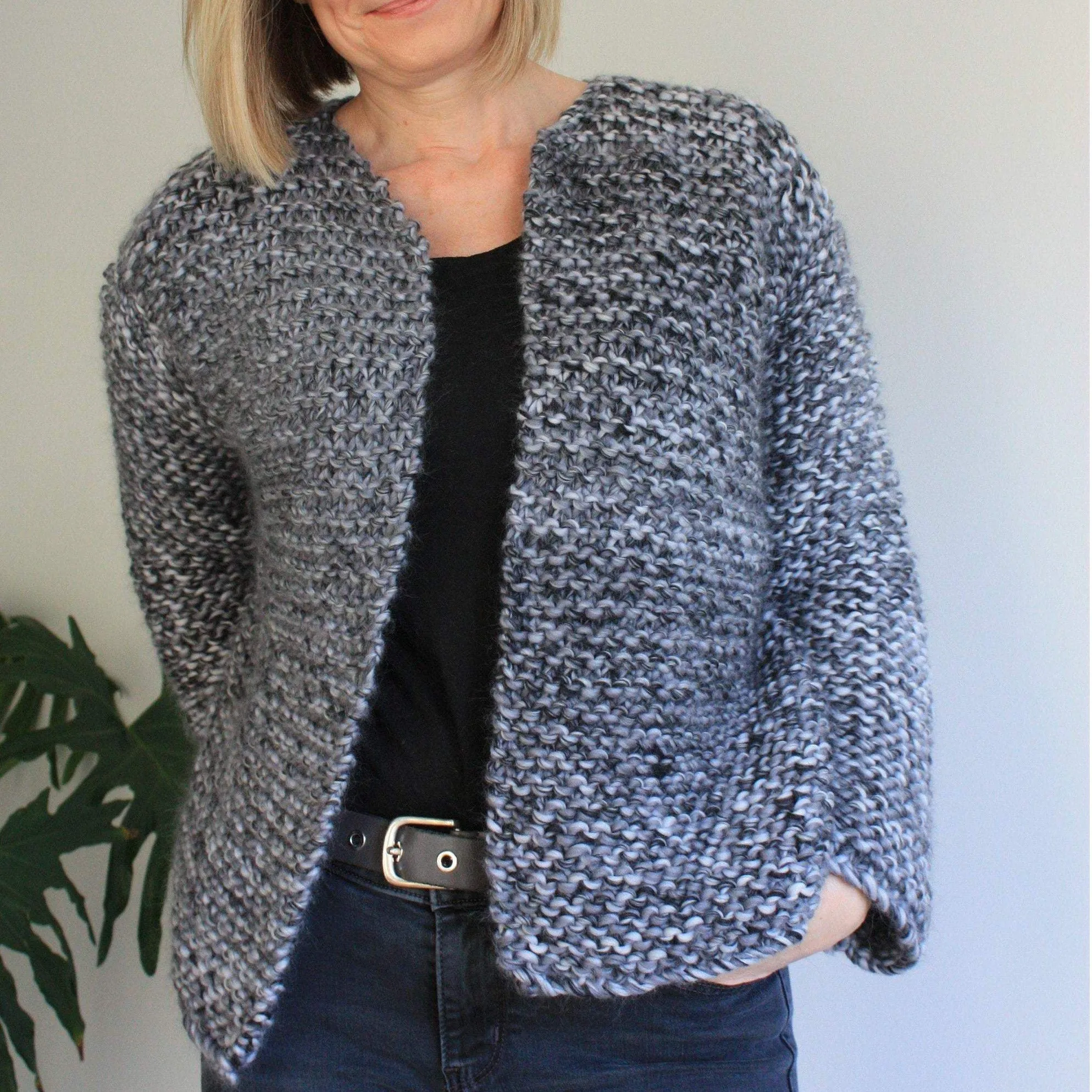 Easy Knitting Pattern - Easy Chunky Knit 3 in 1 Sweater/Cardigan