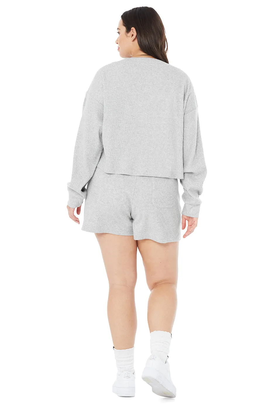 Muse V-Neck Pullover & Muse Short Set