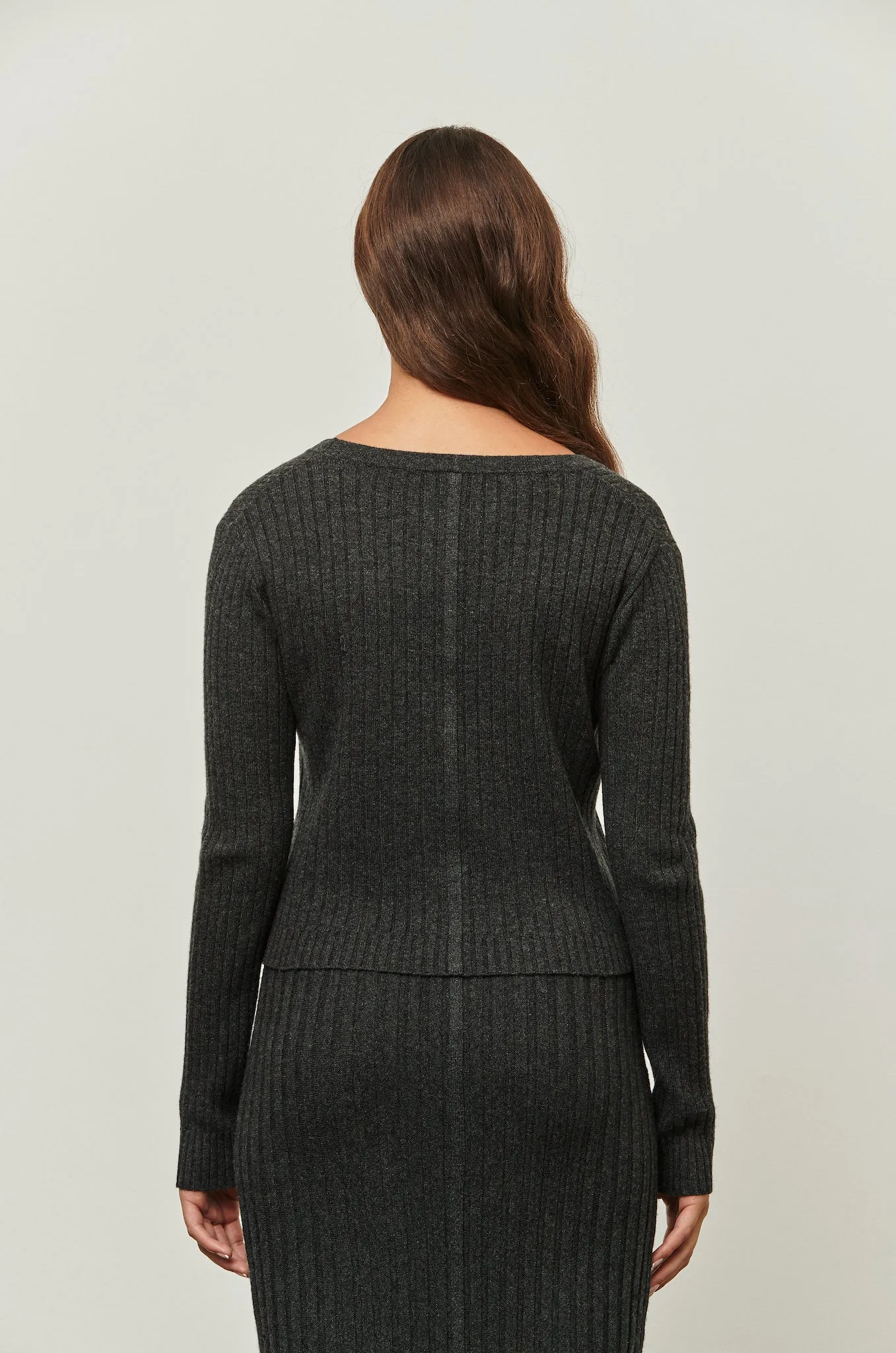 The Horin - Charcoal Cashmere Blend Cropped Cardigan