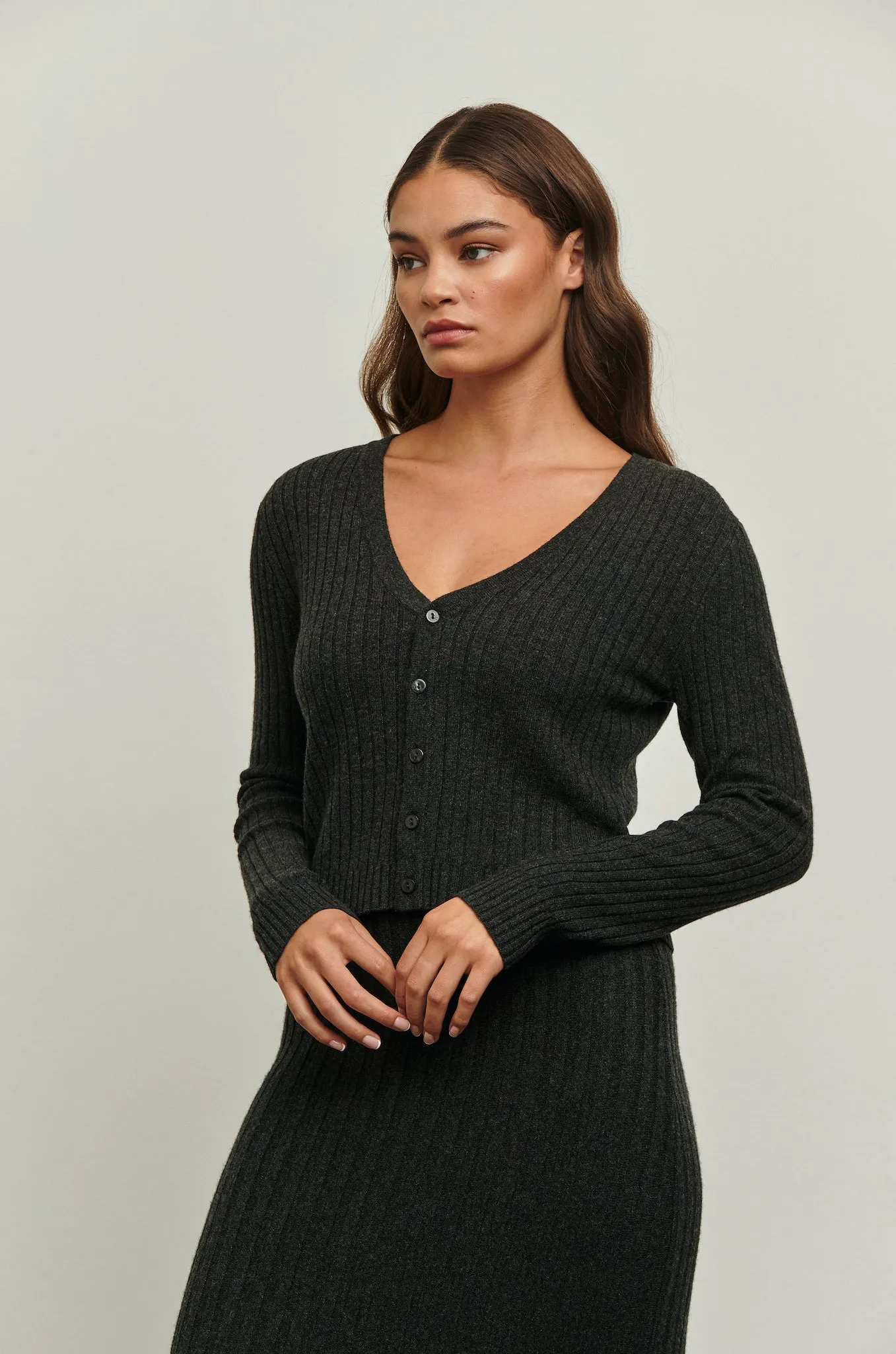 The Horin - Charcoal Cashmere Blend Cropped Cardigan