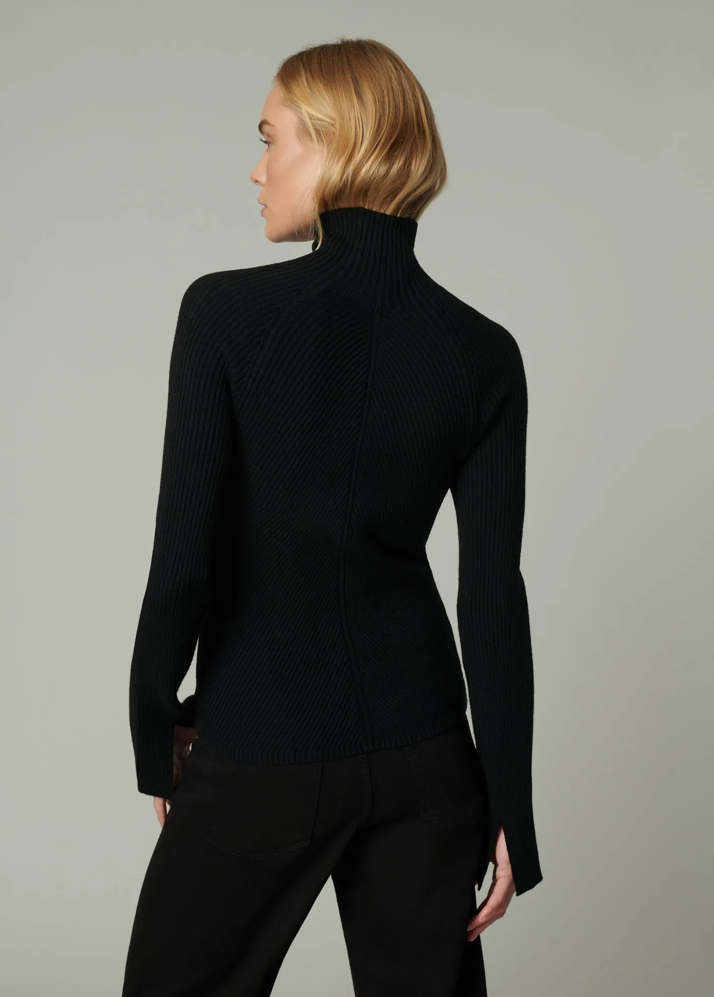 THE PALMER TURTLENECK