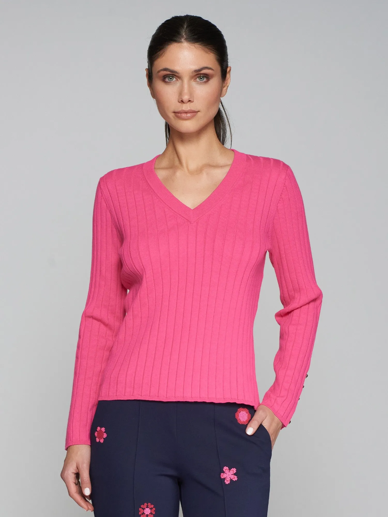 V-NECK KNIT SWEATER